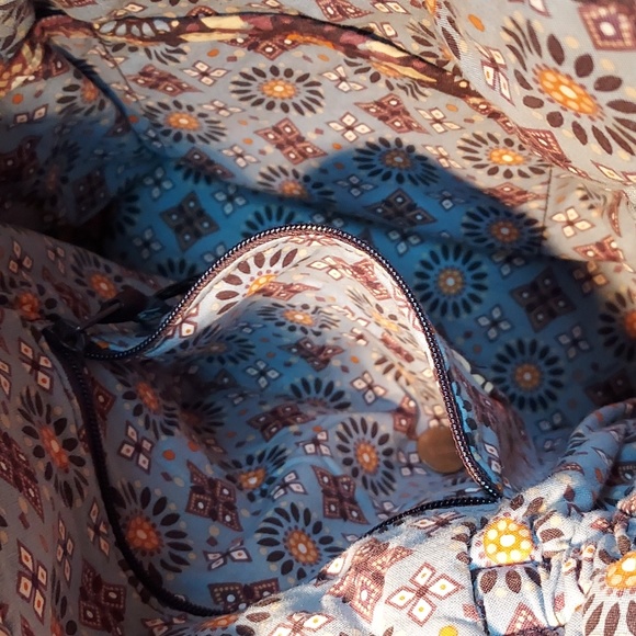 Vera Bradley Purse Canyon - Picture 6 of 7